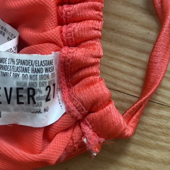 🌺forver 21 bikini top - Picture 2 of 3